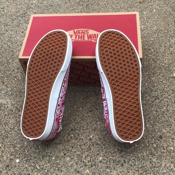 Mens Red Vans🌹 - Picture 3 of 4